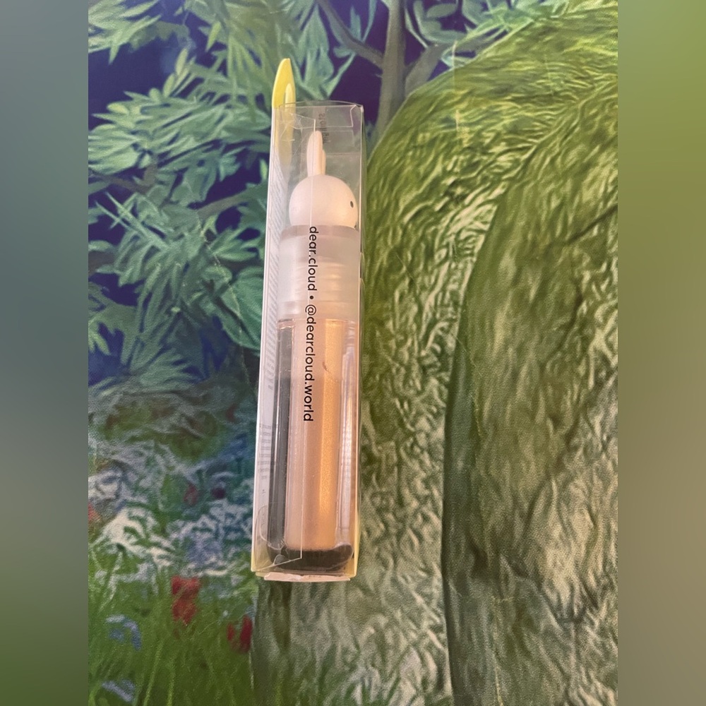 dearcloud X Miffy Dainty Beam Liquid Highlighter, Color:  Ivory, ONE SIZE, NWT - Picture 5 of 6